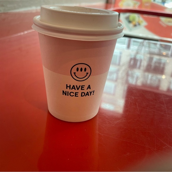 Limited Edition Glossier Newspaper NYC 
🗞️💗 - Picture 3 of 3